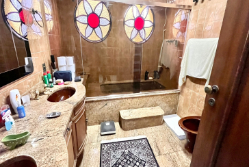 Belo Sobrado à venda no Alto da Lapa na Rua Lomas Valentinas