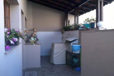 Belo Sobrado à venda na Chácara Inglesa na Rua Soldado João de Oliveira