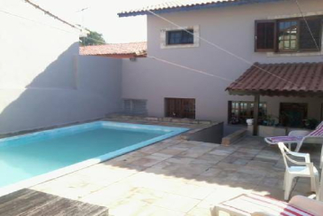 Belo Sobrado à venda na Chácara Inglesa na Rua Soldado João de Oliveira