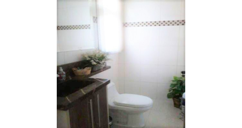 Belo Sobrado à venda na Chácara Inglesa na Rua Soldado João de Oliveira