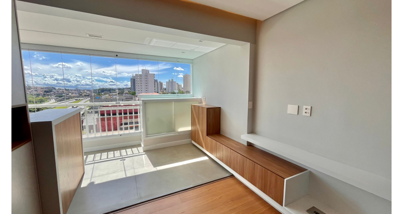 Belo Apartamento à venda no Parque São Domingos Rua Giovani Recordatti 153