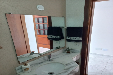 Lindo Sobrado à venda no Parque São Domingos na Rua Homero Sales