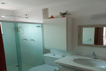 Lindo Sobrado à venda no Parque São Domingos na Rua Homero Sales