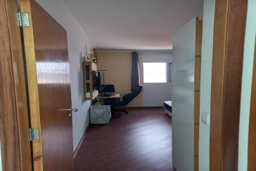 Lindo Sobrado à venda no Parque São Domingos na Rua Homero Sales