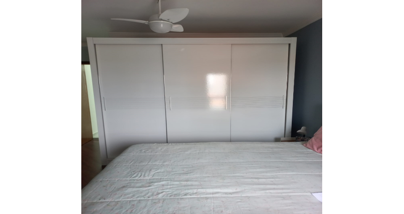 Lindo Sobrado à venda no Parque São Domingos na Rua Homero Sales