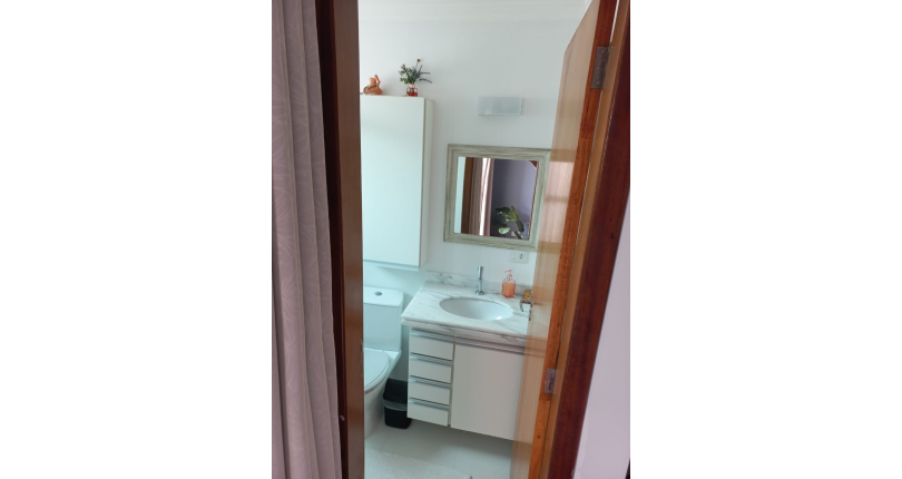 Lindo Sobrado à venda no Parque São Domingos na Rua Homero Sales