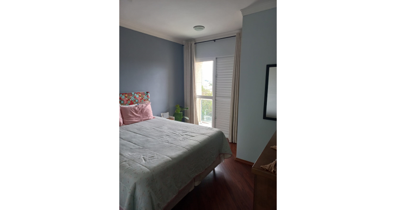 Lindo Sobrado à venda no Parque São Domingos na Rua Homero Sales