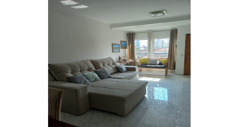 Lindo Sobrado à venda no Parque São Domingos na Rua Homero Sales