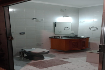 Belo Sobrado à venda no Jardim Marisa na Rua Madre Maria Villac