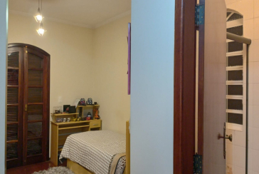 Belo Sobrado à venda no Jardim Marisa na Rua Madre Maria Villac