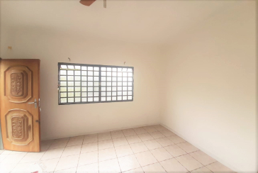 Casa assobradada à venda na Vila Pereira Barreto na Avenida Miguel de Castro