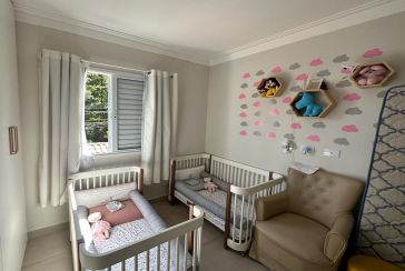 Belo Sobrado à venda no Parque Maria Domitila na Rua José Teodoro Vieira 