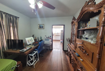 Sobrado à venda no Parque São Domingos na Rua Amílcar Barbuy