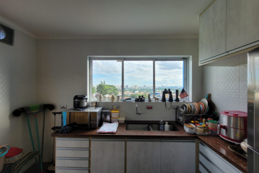 Sobrado à venda no Parque São Domingos na Rua Amílcar Barbuy