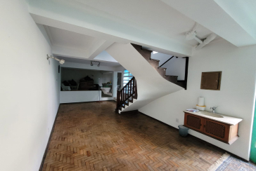 Sobrado à venda no Parque São Domingos na Rua Amílcar Barbuy