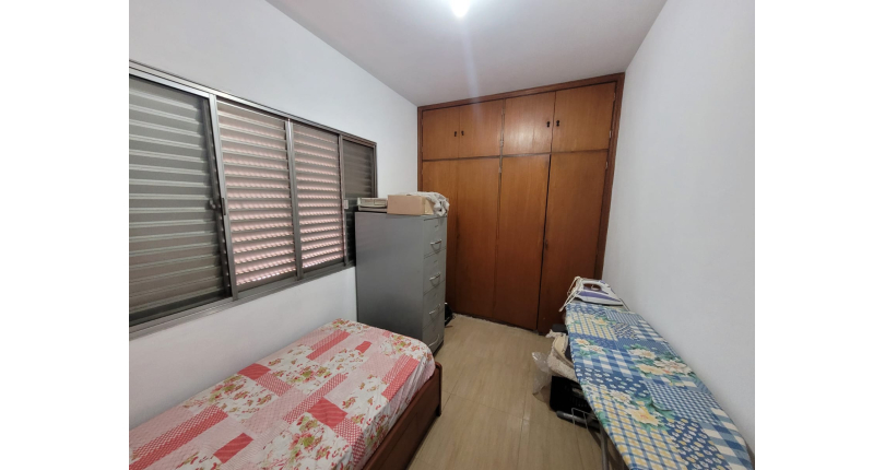 Sobrado à venda no Parque São Domingos na Rua Amílcar Barbuy