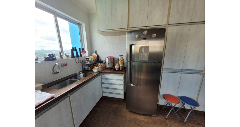 Sobrado à venda no Parque São Domingos na Rua Amílcar Barbuy