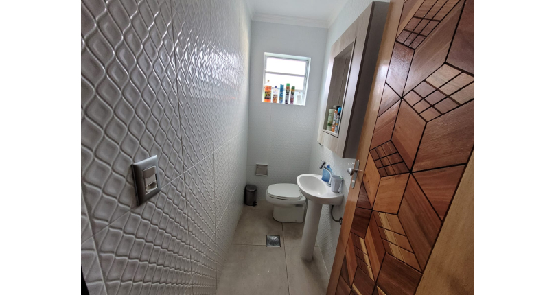 Sobrado à venda no Parque São Domingos na Rua Amílcar Barbuy