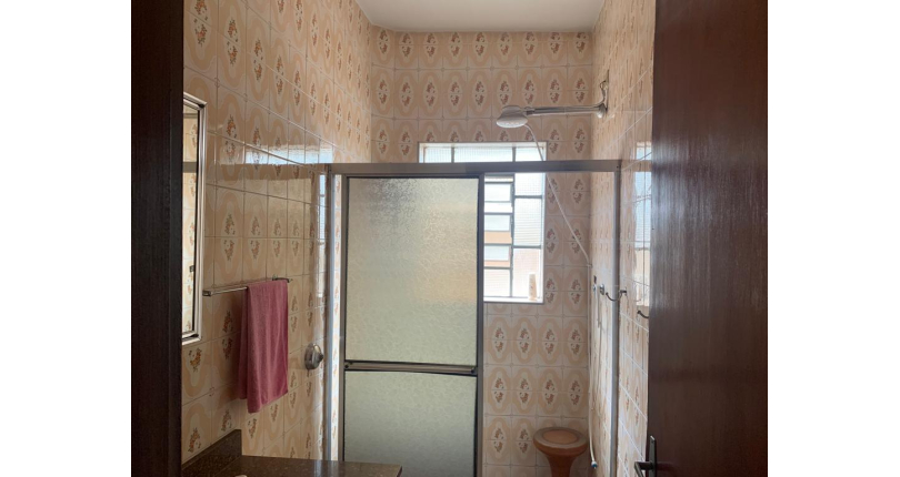 Casa à venda no Parque São Domingos na Rua Armando Martino