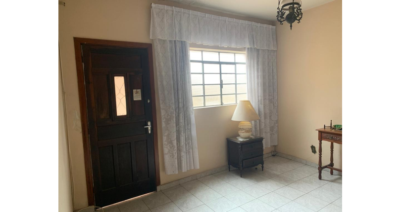 Casa à venda no Parque São Domingos na Rua Armando Martino