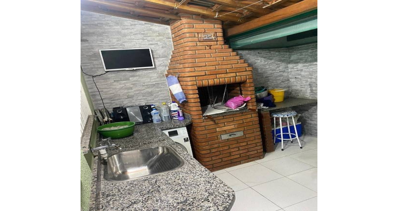 BELO Sobrado à venda na Vila Pereira Barreto na Rua Francisco Gomes da Costa