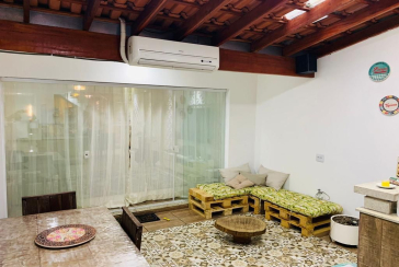 Belo Sobrado à venda no Parque São Domingos na Rua Dirceu de Almeida