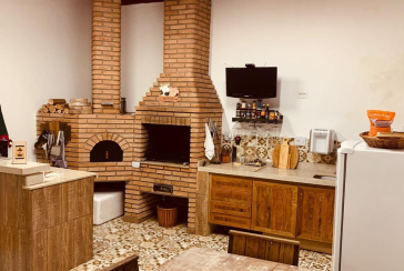 Belo Sobrado à venda no Parque São Domingos na Rua Dirceu de Almeida