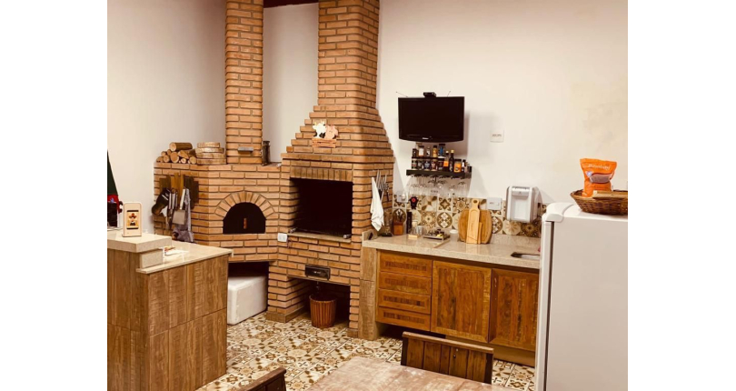 Belo Sobrado à venda no Parque São Domingos na Rua Dirceu de Almeida