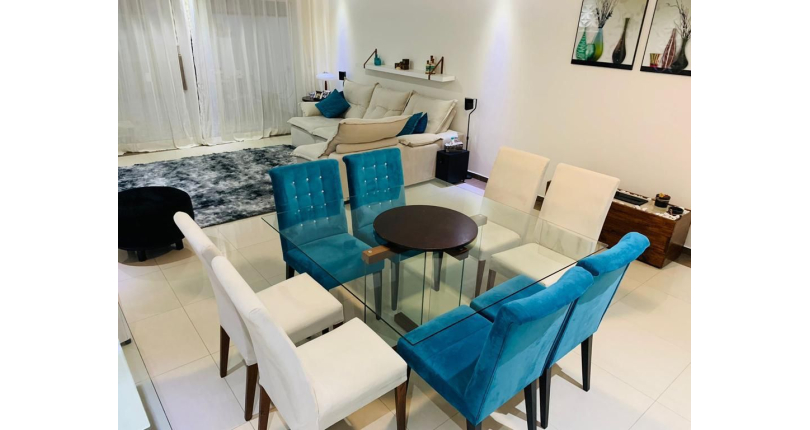 Belo Sobrado à venda no Parque São Domingos na Rua Dirceu de Almeida