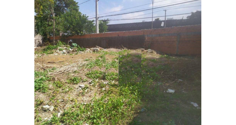 Terreno à venda na Vila Hamburguesa na Avenida Queiroz Filho