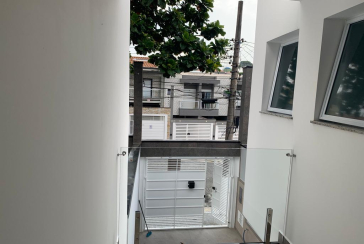 LINDO Sobrado novo á venda no Parque São Domingos na Rua Armando Martino