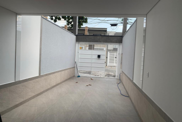 LINDO Sobrado novo á venda no Parque São Domingos na Rua Armando Martino