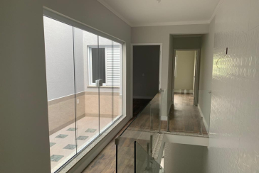 LINDO Sobrado novo á venda no Parque São Domingos na Rua Armando Martino