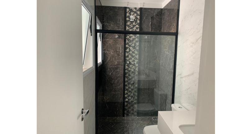 LINDO Sobrado novo á venda no Parque São Domingos na Rua Armando Martino