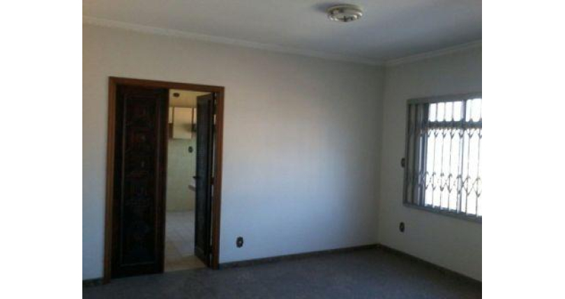 Sobrado à venda Rua Doutor Odon Carlos de Figueiredo Ferraz, Parque São Domingos - Imóveis à Venda