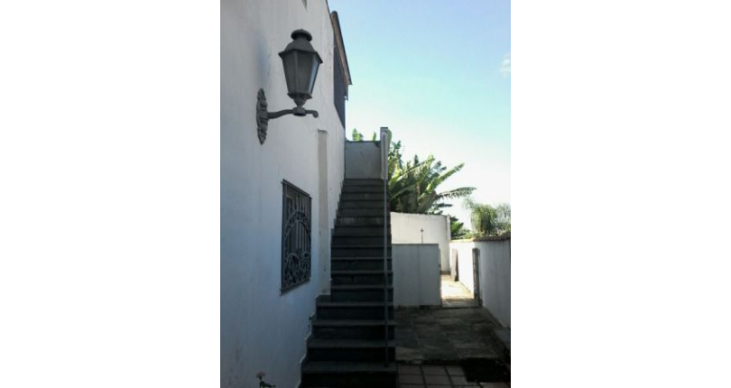 Sobrado à venda Rua Doutor Odon Carlos de Figueiredo Ferraz, Parque São Domingos - Imóveis à Venda