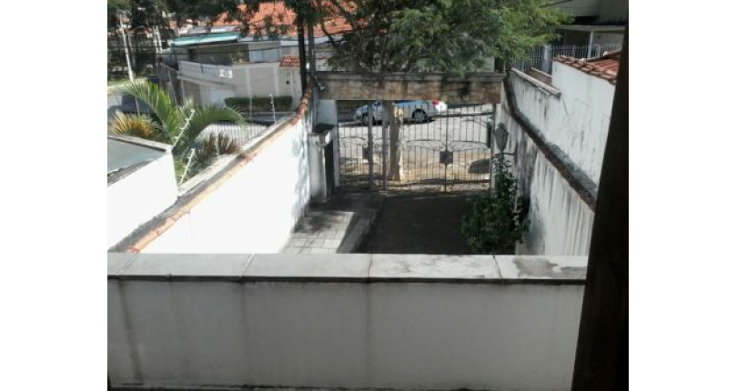 Sobrado à venda Rua Doutor Odon Carlos de Figueiredo Ferraz, Parque São Domingos - Imóveis à Venda