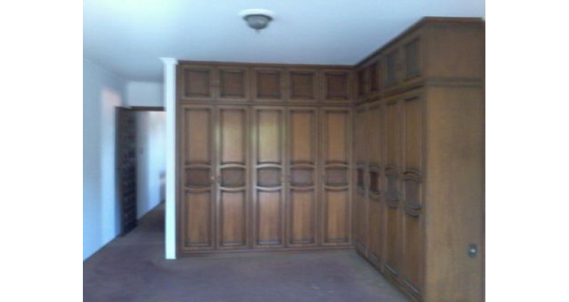 Sobrado à venda Rua Doutor Odon Carlos de Figueiredo Ferraz, Parque São Domingos - Imóveis à Venda