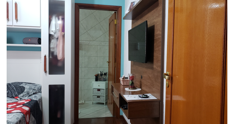 Sobrado à venda no Parque São Domingos na Rua Iandu