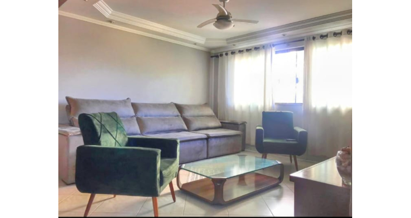 Bom Sobrado à venda no Conjunto Residencial Vista Verde 