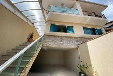 Sobrado à venda no Jardim Maristela Rua Erva Divina 