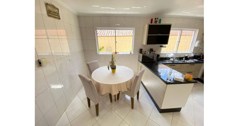 Sobrado à venda no Jardim Maristela Rua Erva Divina 