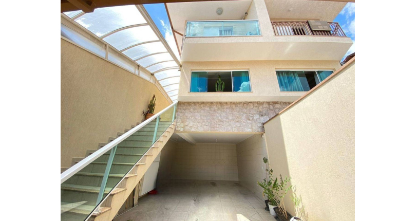 Sobrado à venda no Jardim Maristela Rua Erva Divina 