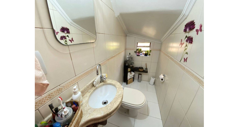 Sobrado à venda no Jardim Maristela Rua Erva Divina 