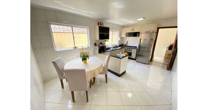 Sobrado à venda no Jardim Maristela Rua Erva Divina 