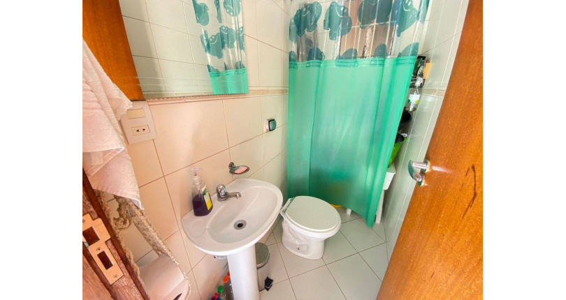 Sobrado à venda no Jardim Maristela Rua Erva Divina 