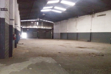 Galpão à venda em Osasco na Rua Adamantina,