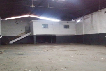 Galpão à venda em Osasco na Rua Adamantina,