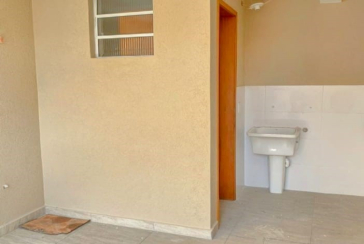 Sobrado novo à venda na Vila Bonilha na Rua Arnaldo Simões Pinto 156