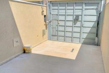 Sobrado novo à venda na Vila Bonilha na Rua Arnaldo Simões Pinto 156